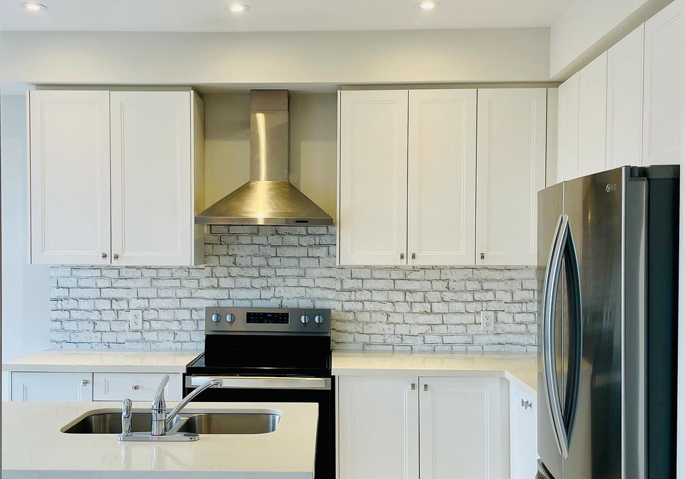 1371-klondike-court-oshawa-ontario-e12972228