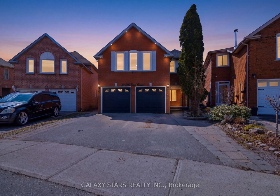 27-mcinnes-crescent-scarborough-ontario-e12972646