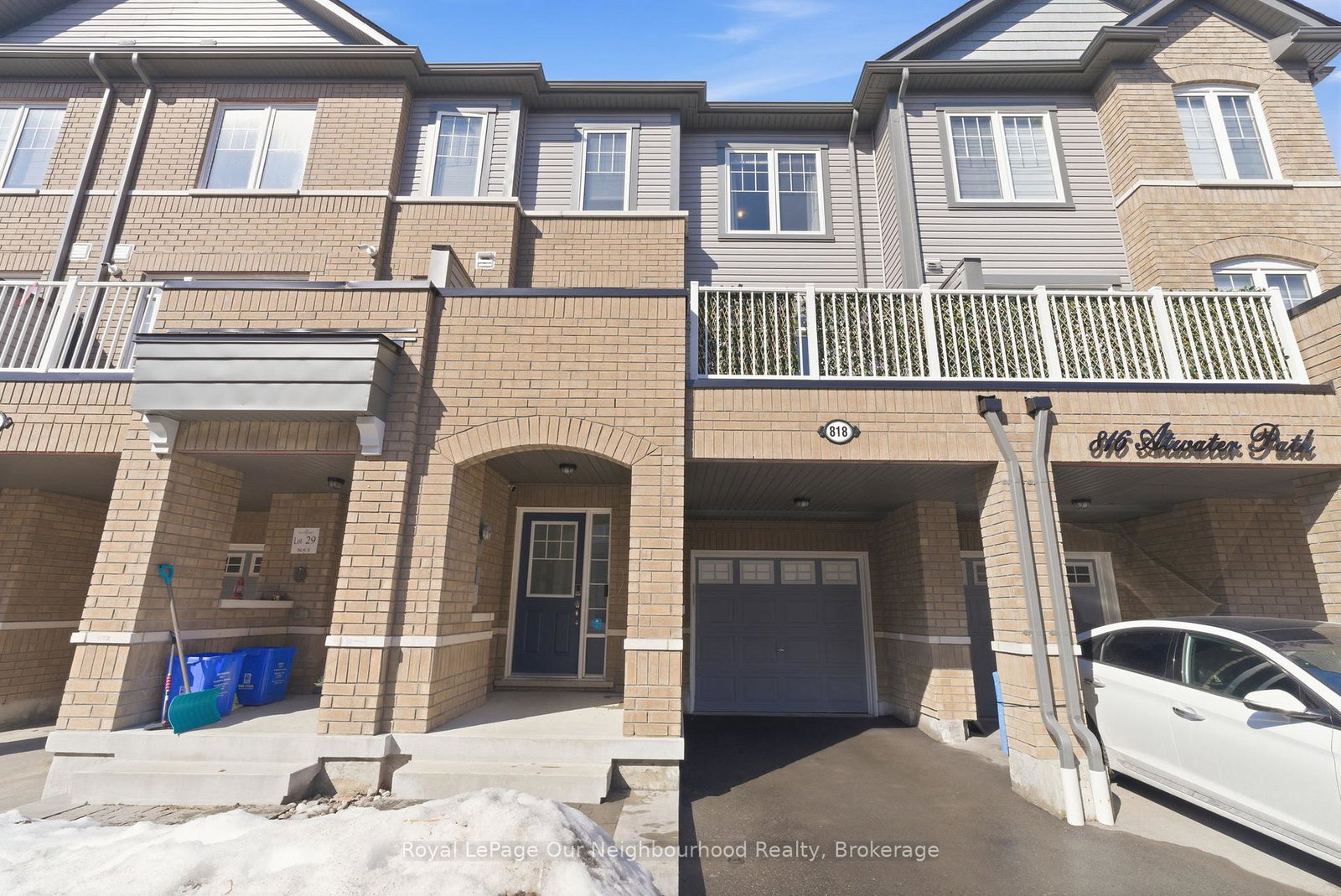 818-atwater-path-oshawa-ontario-e12973536