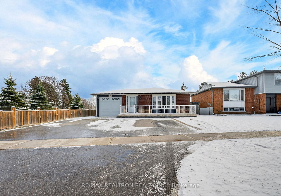301-lupin-drive-whitby-ontario-e12973702