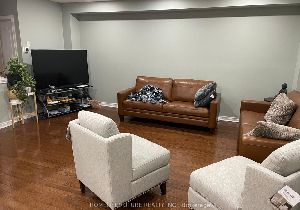 28-puttingedge-drive-whitby-ontario-e12974174