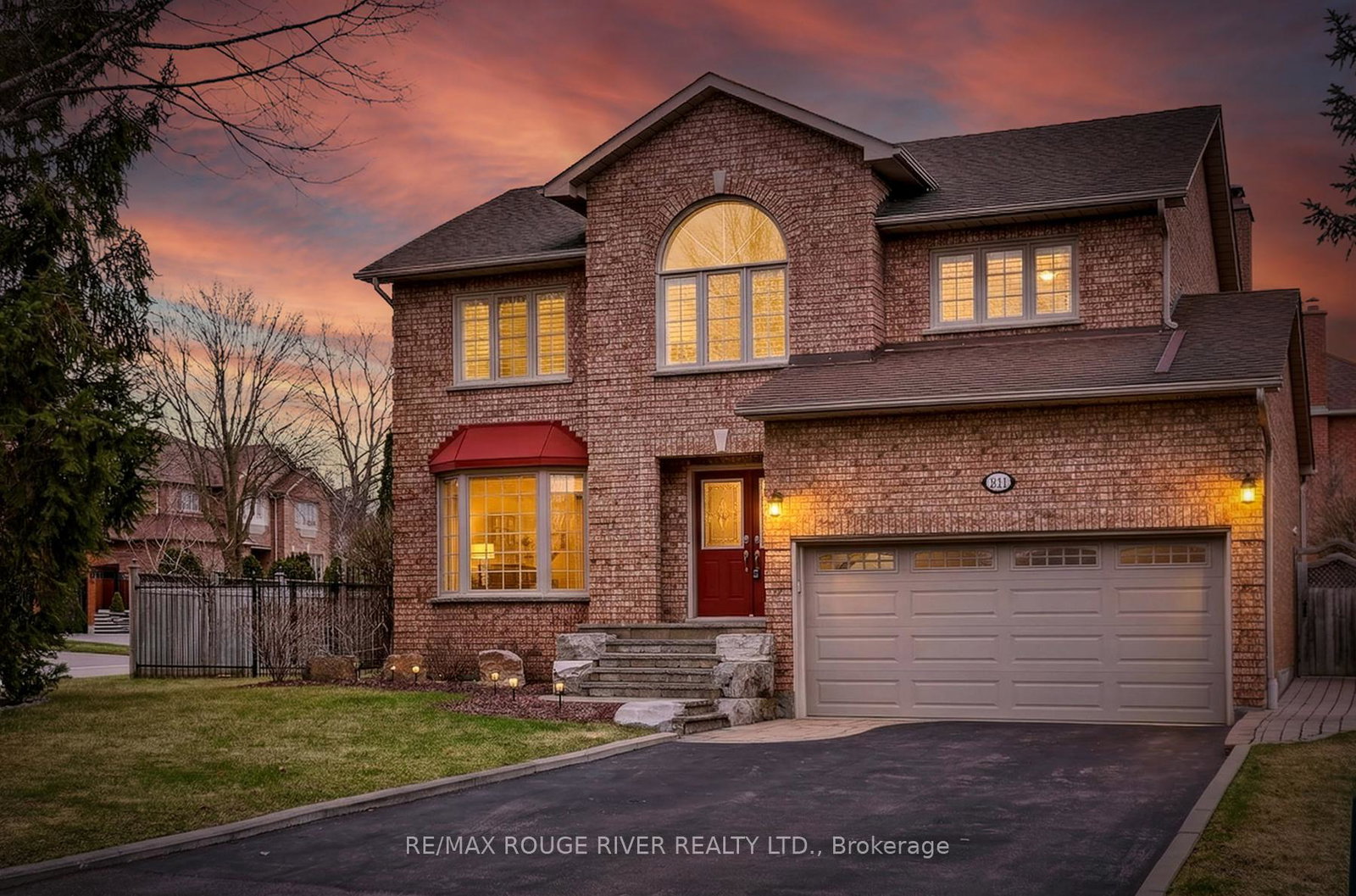 60-emmett-place-whitby-ontario-e12974824