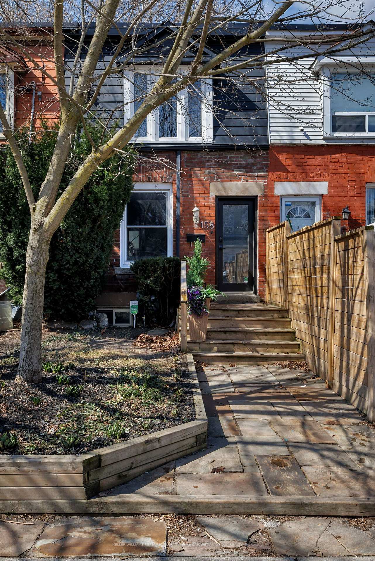 158-galt-avenue-n-toronto-ontario-e12975530