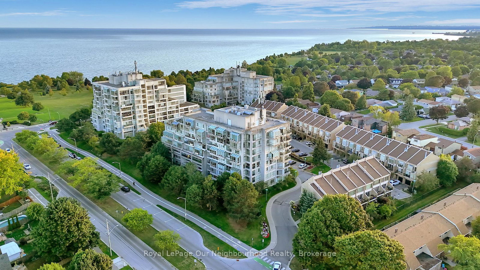 25-cumberland-lane-ajax-ontario-e12975858