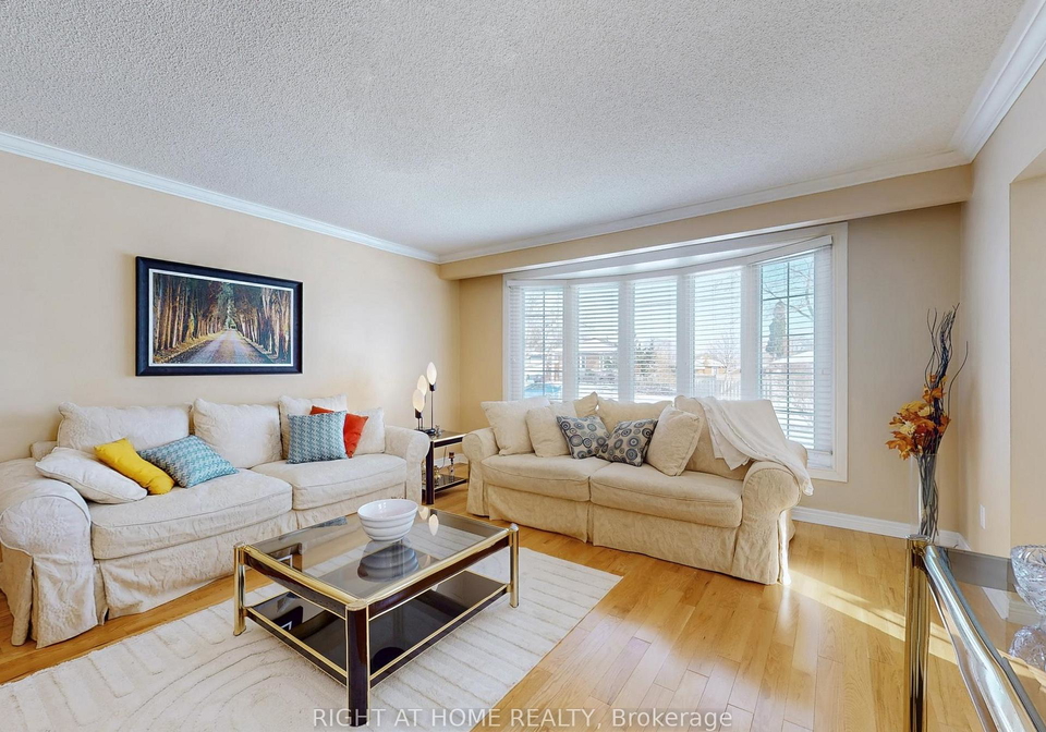 2-barnes-crescent-scarborough-ontario-e12976614