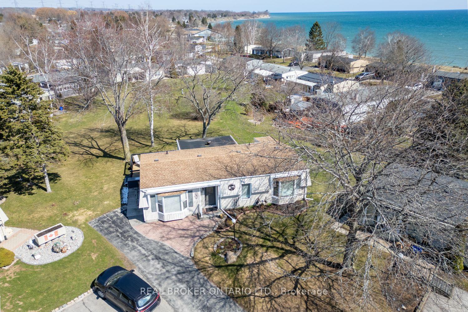 22-champlain-court-clarington-ontario-e12976780