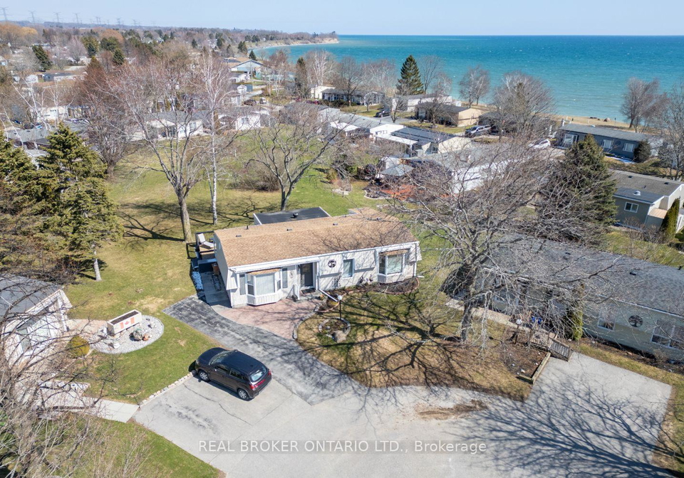 22-champlain-court-clarington-ontario-e12976780
