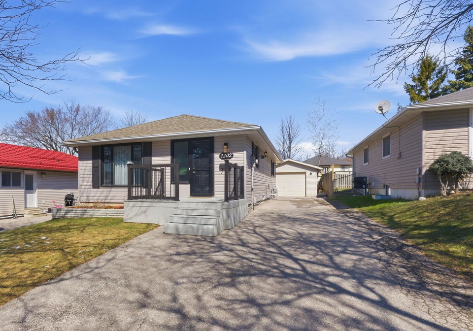 1202-norman-court-oshawa-ontario-e12977292