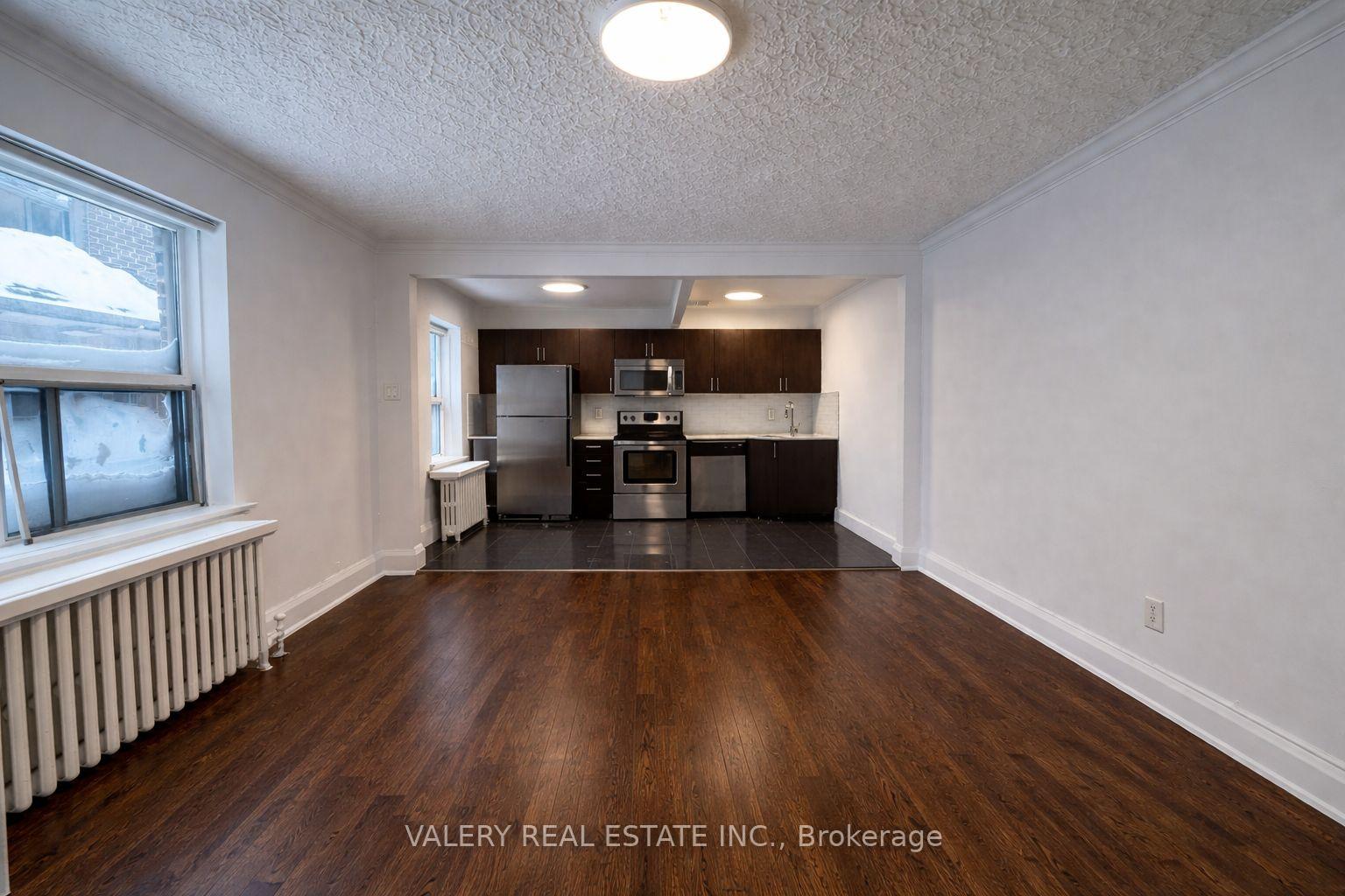 2404-queen-street-e-scarborough-ontario-e12977794