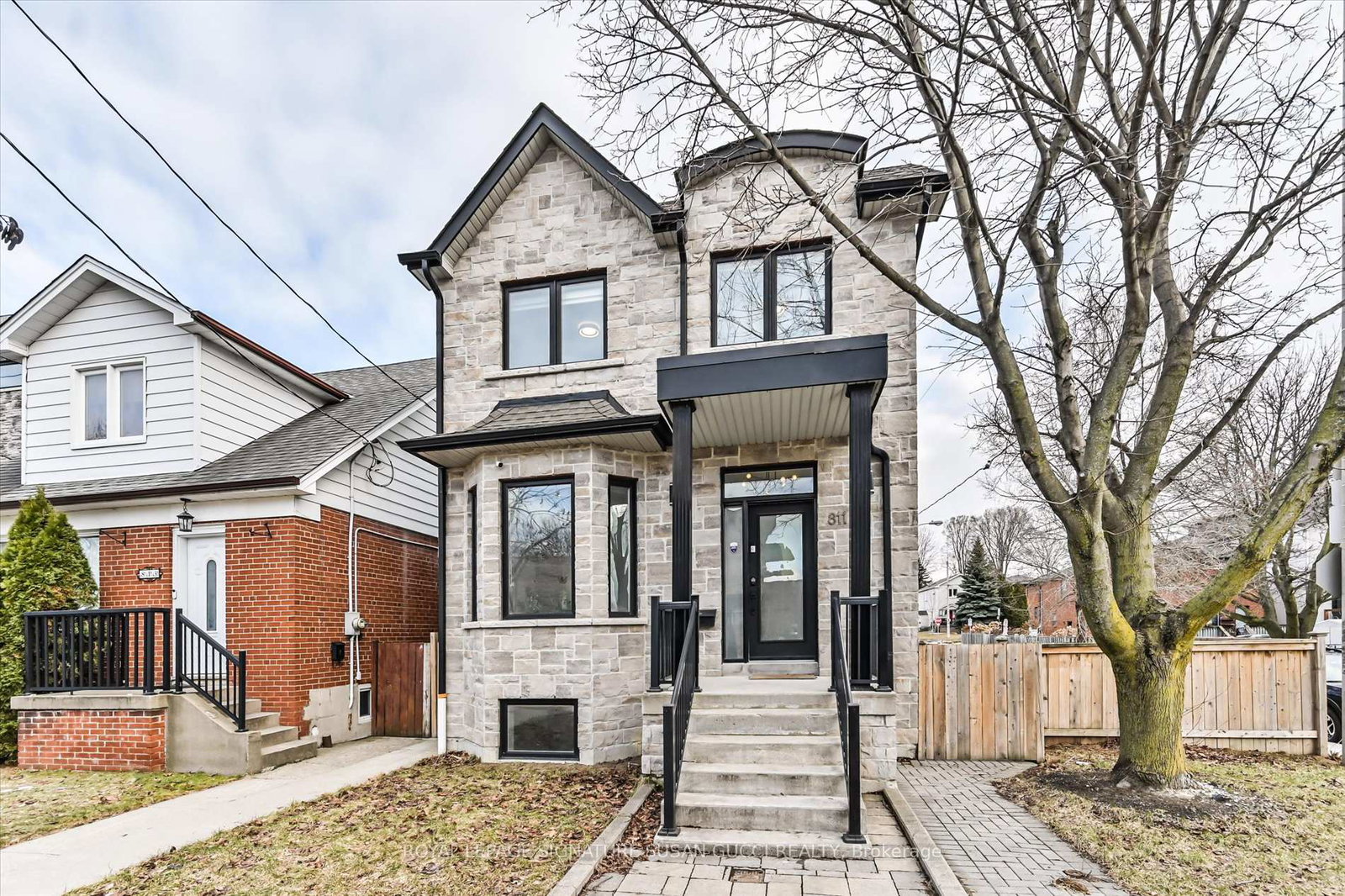 811-cosburn-avenue-east-york-ontario-e12977922