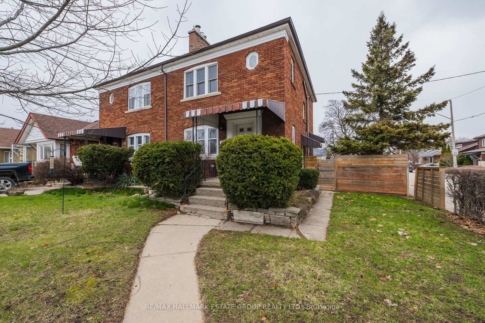 242-oconnor-drive-east-york-ontario-e12978338