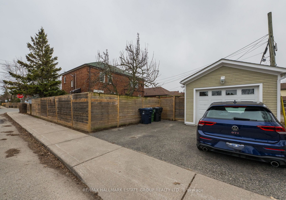 242-oconnor-drive-east-york-ontario-e12978338