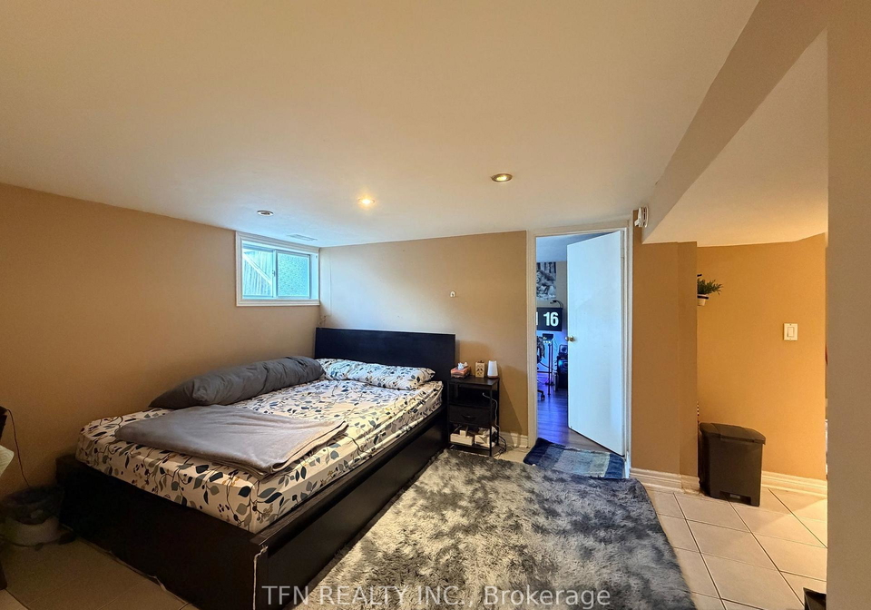 26-bush-drive-scarborough-ontario-e12978342