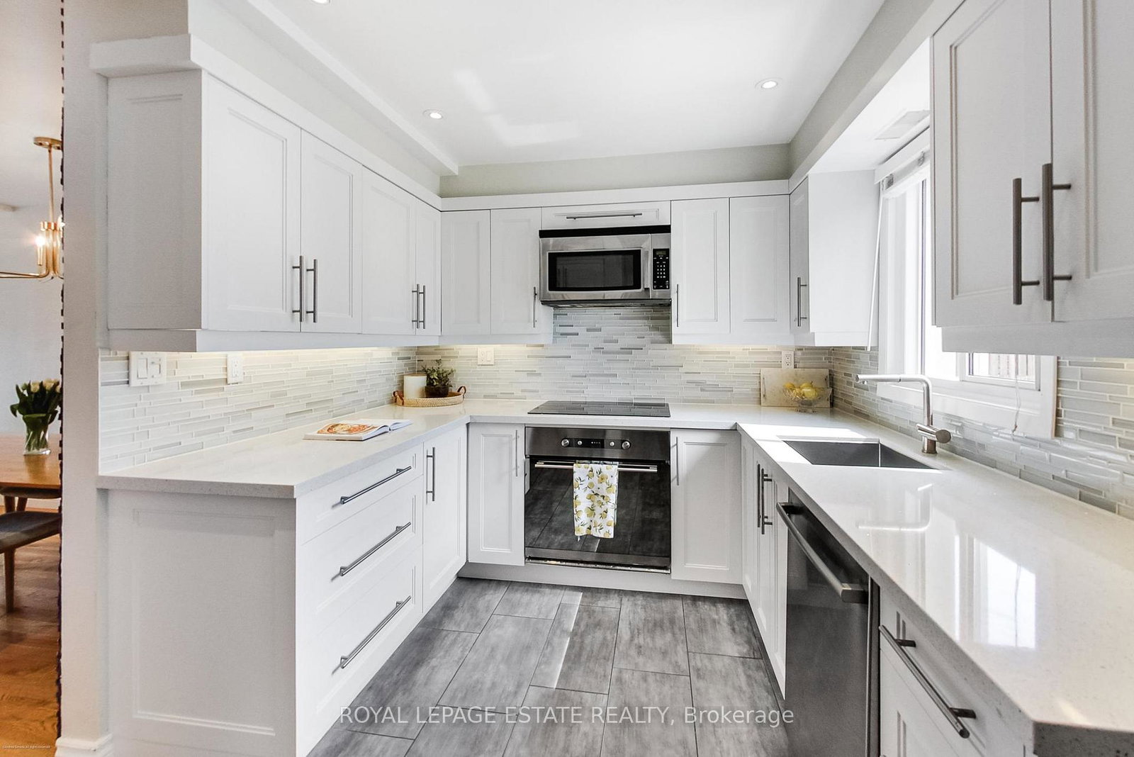 101-hammersmith-avenue-toronto-ontario-e12978576