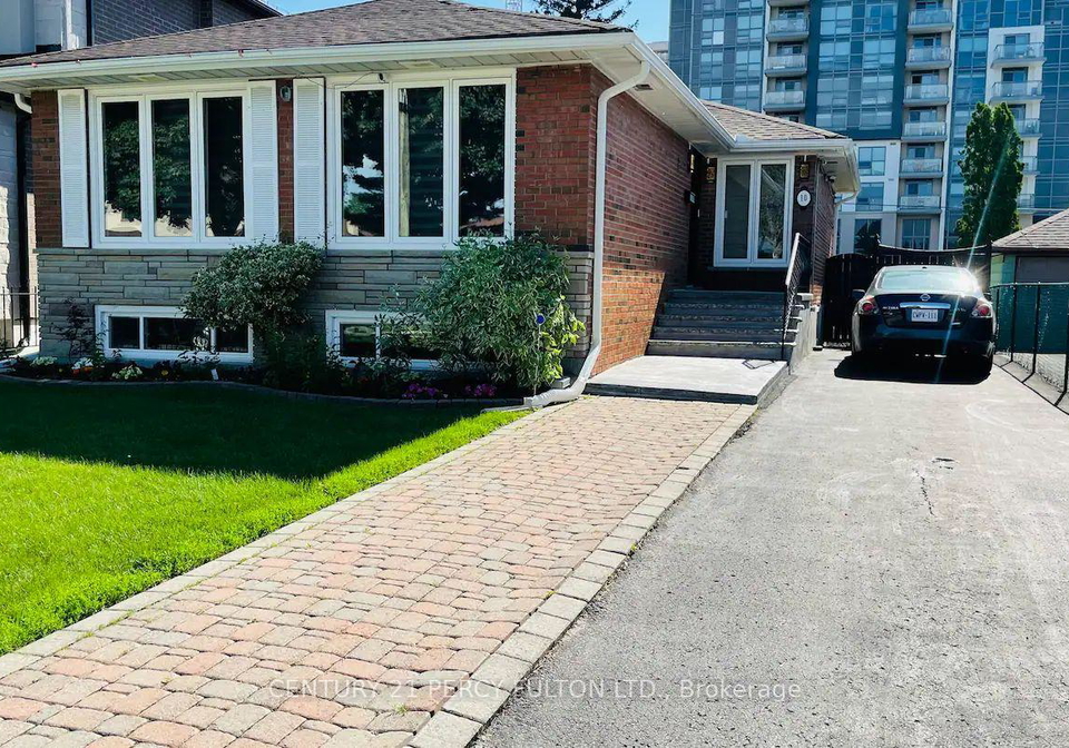 10-clementine-square-scarborough-ontario-e12978754