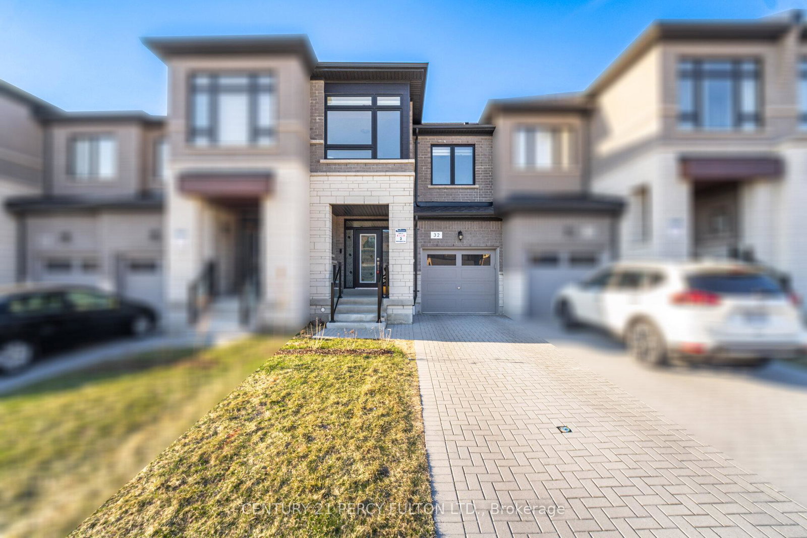 32-mountainside-crescent-whitby-ontario-e12978836