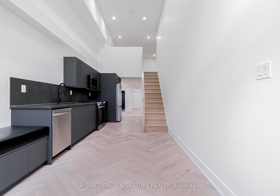 861-oconnor-drive-east-york-ontario-e12979554