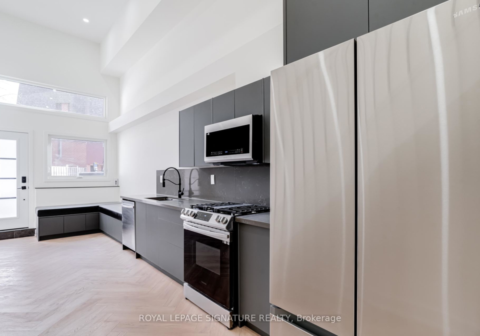 861-oconnor-drive-east-york-ontario-e12979554