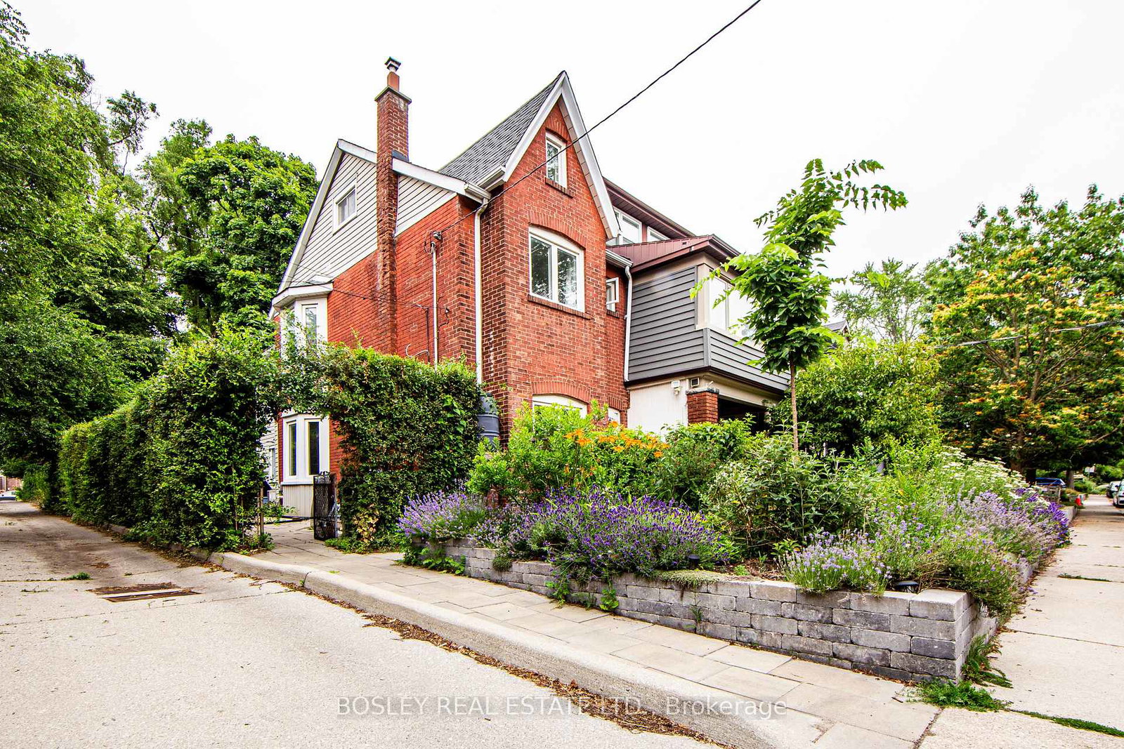 2-dawson-avenue-toronto-ontario-e12980116