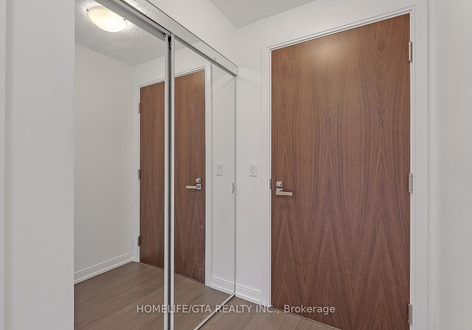 255-village-green-square-scarborough-ontario-e12980974