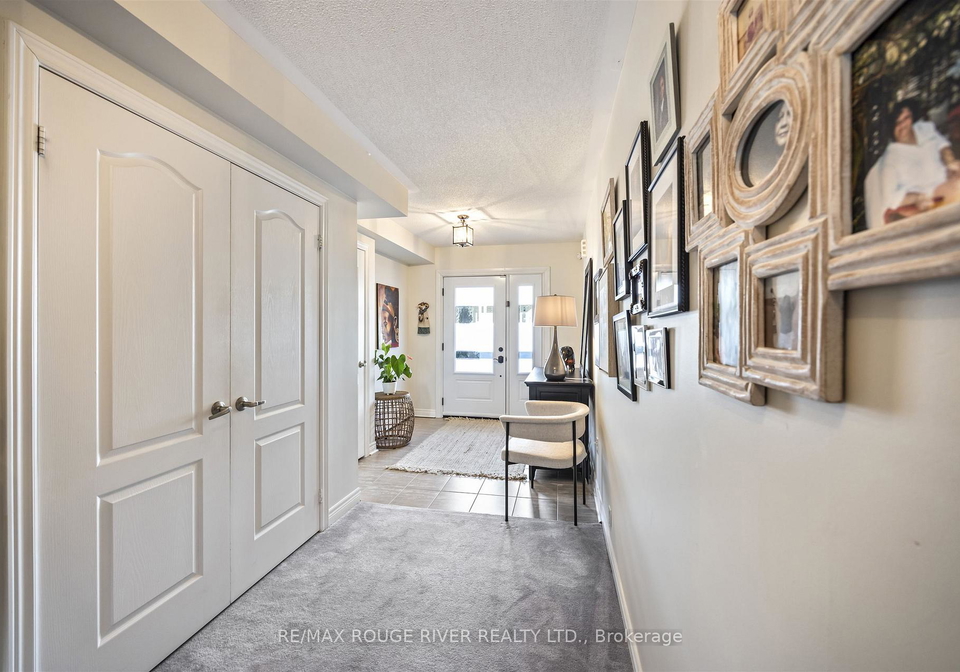 1721-carousel-drive-pickering-ontario-e12981198