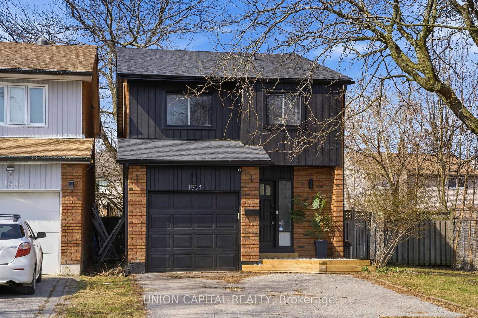 1934-memory-lane-pickering-ontario-e12981392