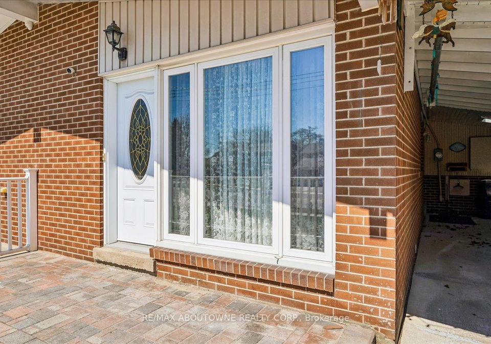 72-dogwood-crescent-scarborough-ontario-e12981680
