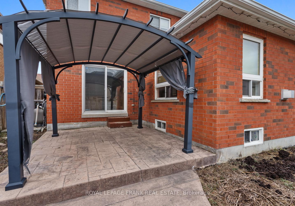 31-gabrielle-crescent-whitby-ontario-e12982190