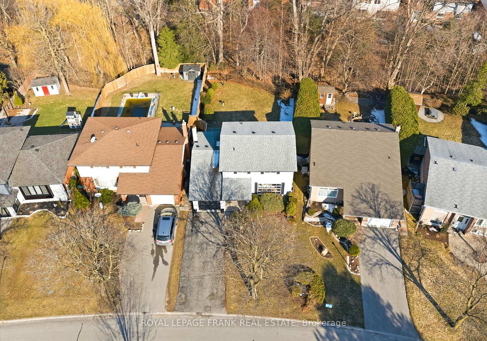 565-charrington-avenue-oshawa-ontario-e12982196