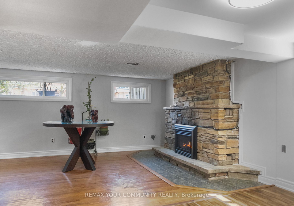 2-emmeline-crescent-scarborough-ontario-e12982254