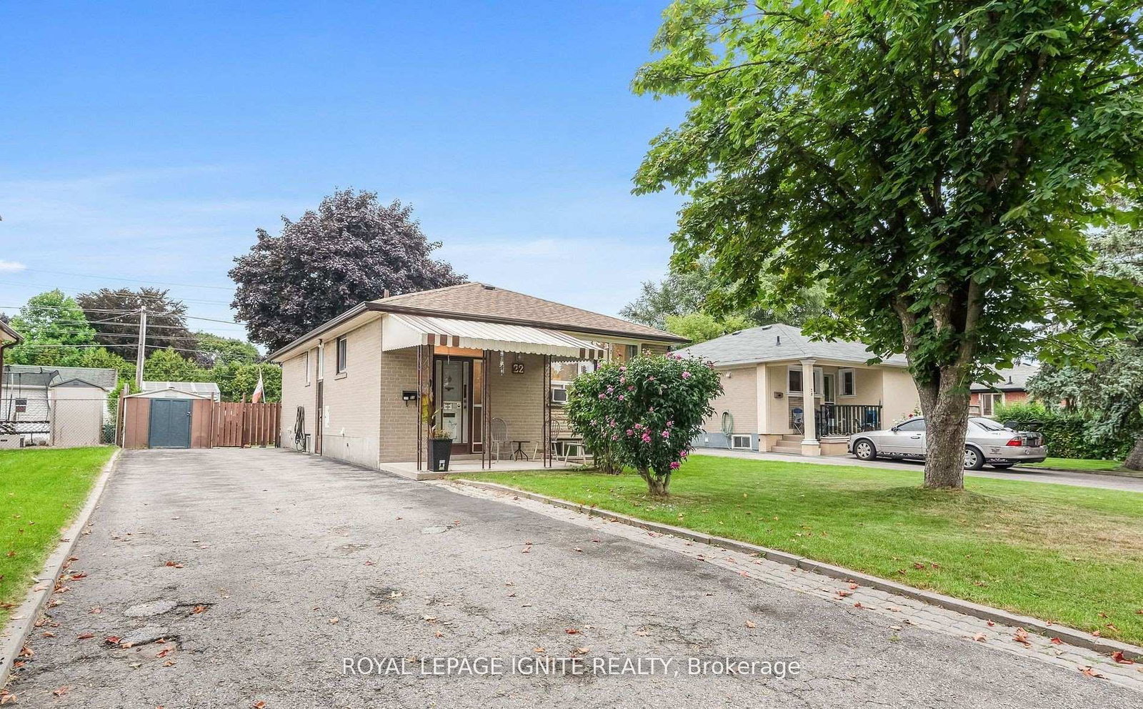 22-billingsgate-crescent-ajax-ontario-e12983408