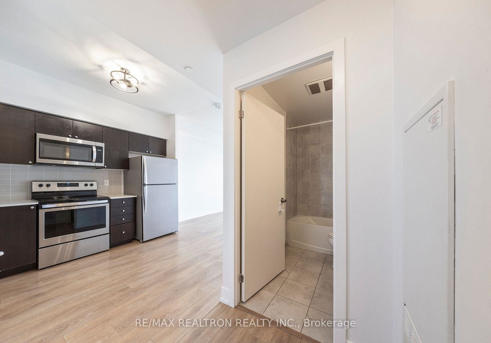 1255-bayly-street-pickering-ontario-e12983662
