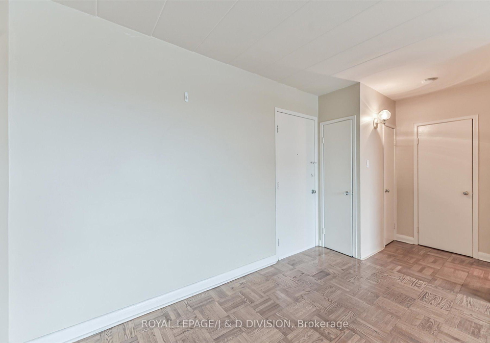 325-sammon-avenue-east-york-ontario-e12983904