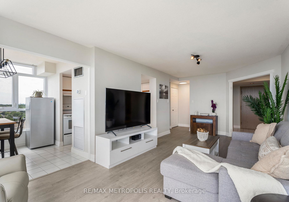 3233-eglinton-avenue-e-scarborough-ontario-e12984150