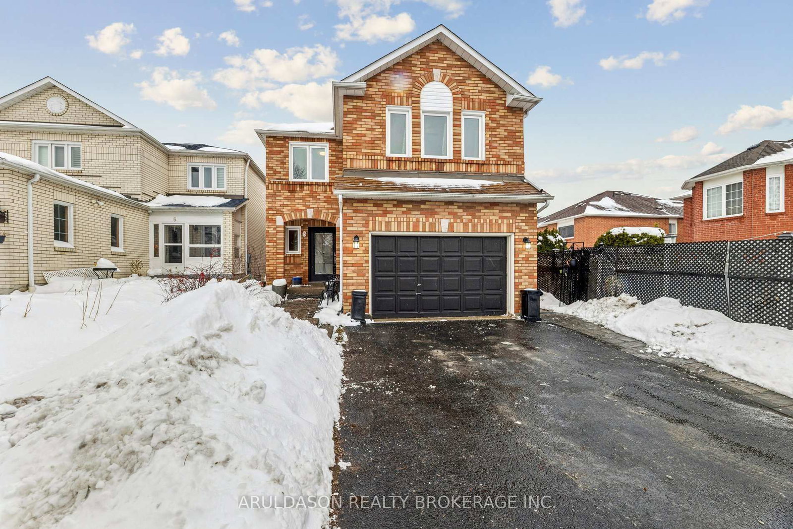 3-booth-crescent-ajax-ontario-e12984330