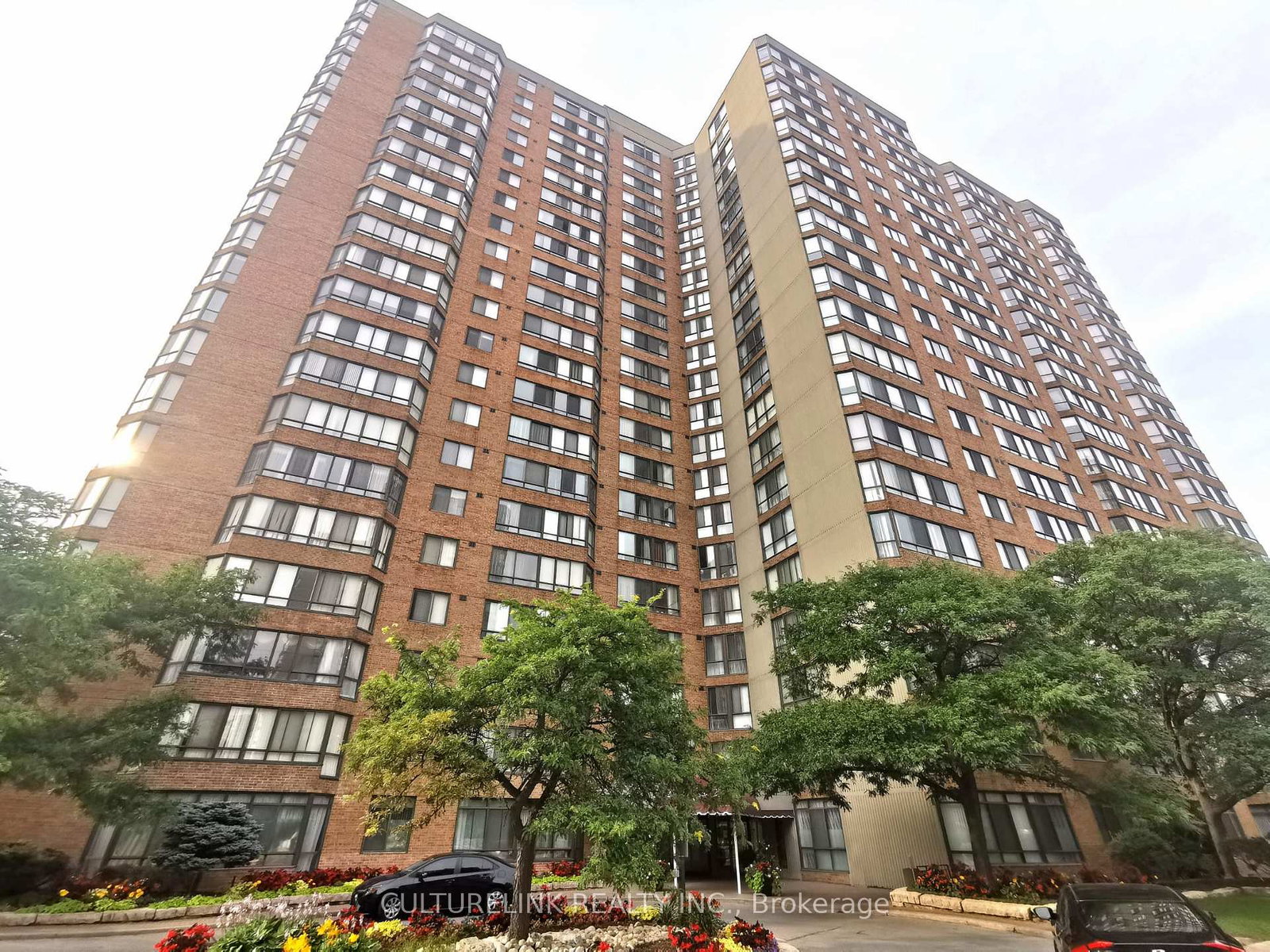 25-bamburgh-circle-scarborough-ontario-e12984406