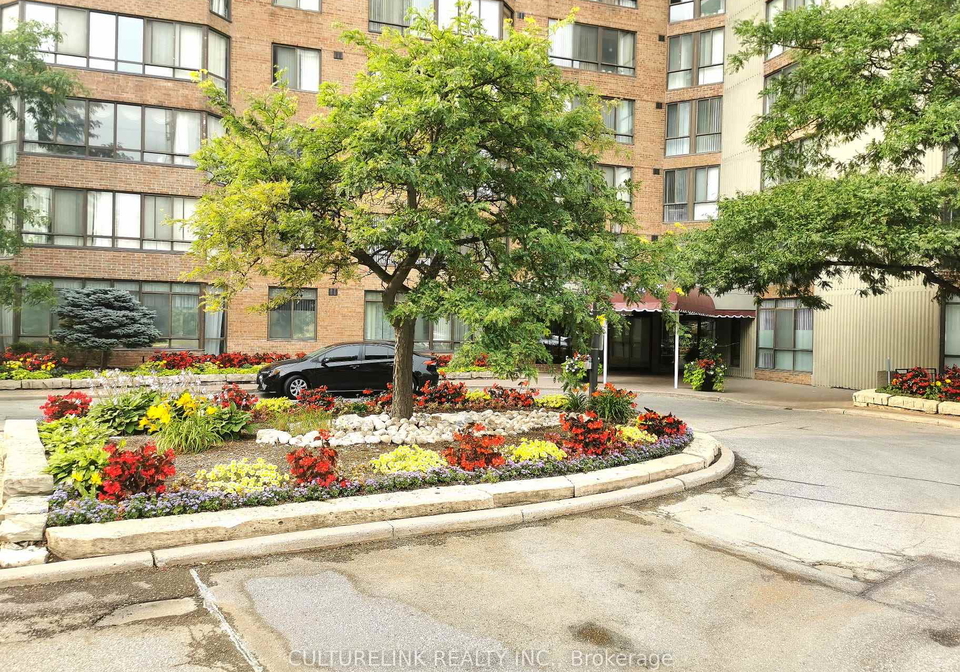 25-bamburgh-circle-scarborough-ontario-e12984406