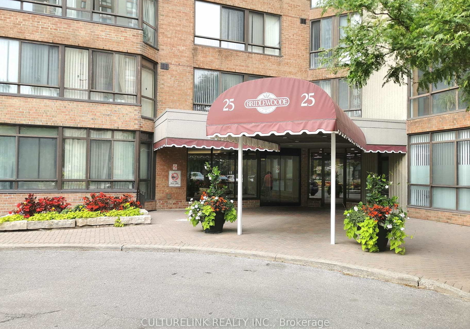25-bamburgh-circle-scarborough-ontario-e12984406