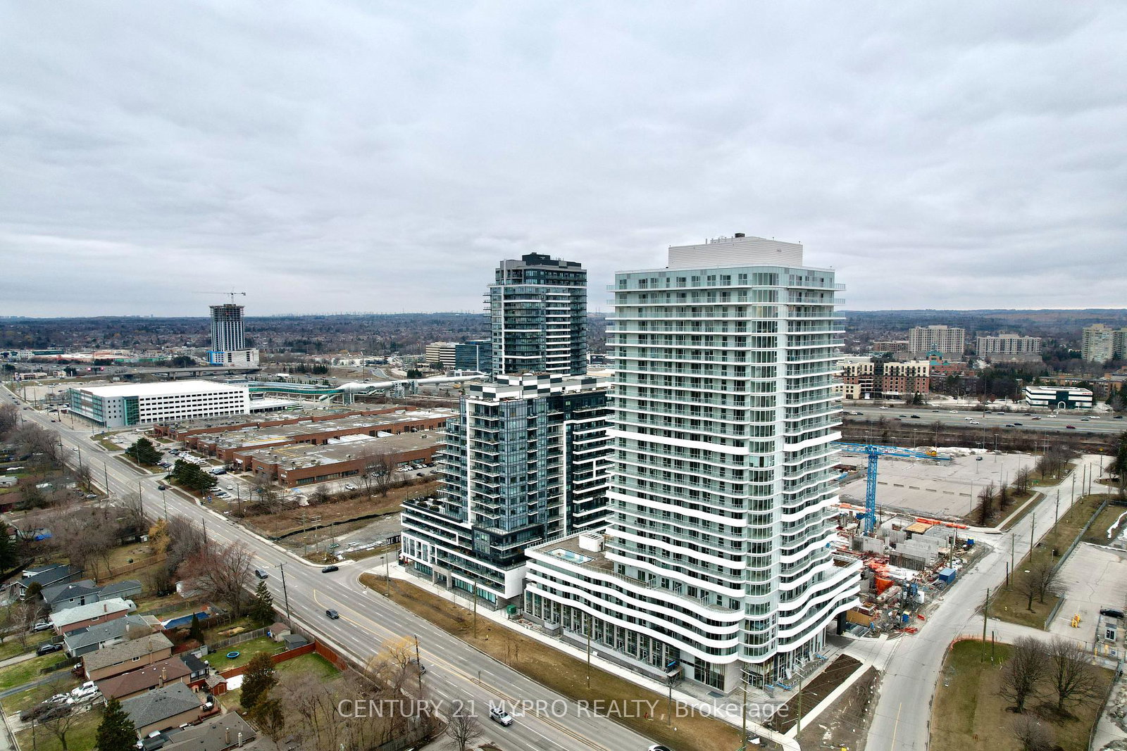 1010-sandy-beach-road-pickering-ontario-e12984662