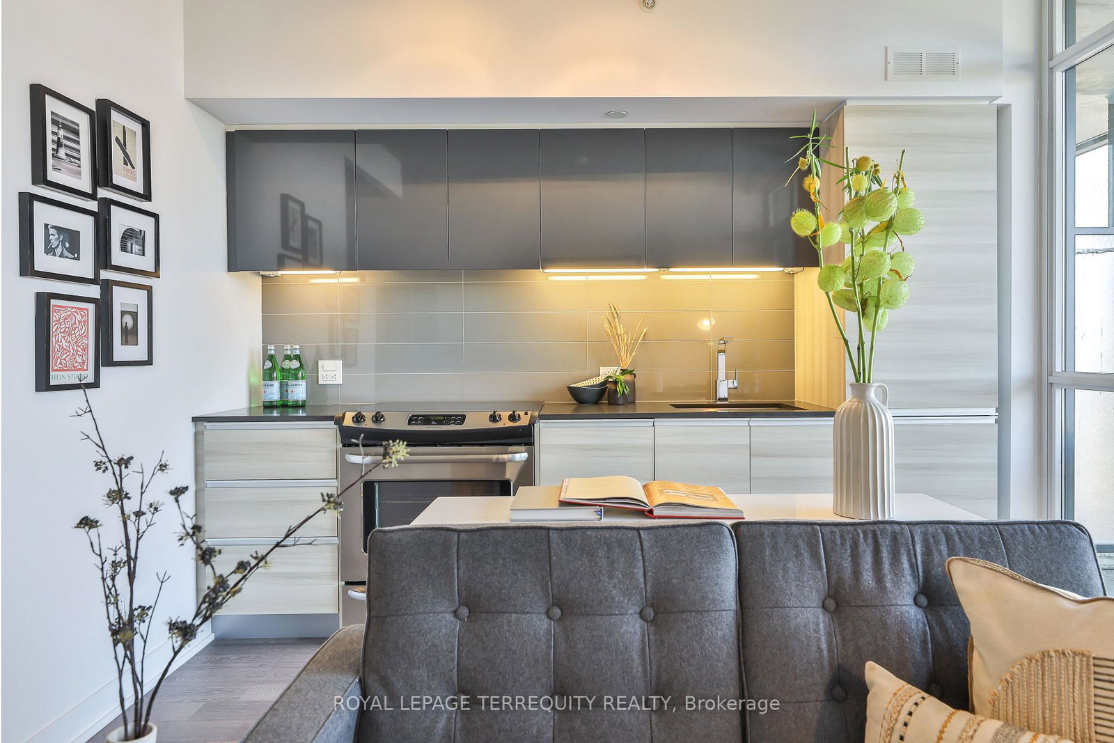 1190-dundas-street-e-toronto-ontario-e12984986