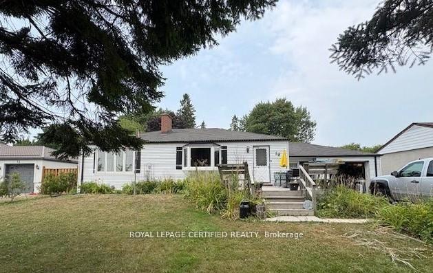16-almond-avenue-whitby-ontario-e12985022