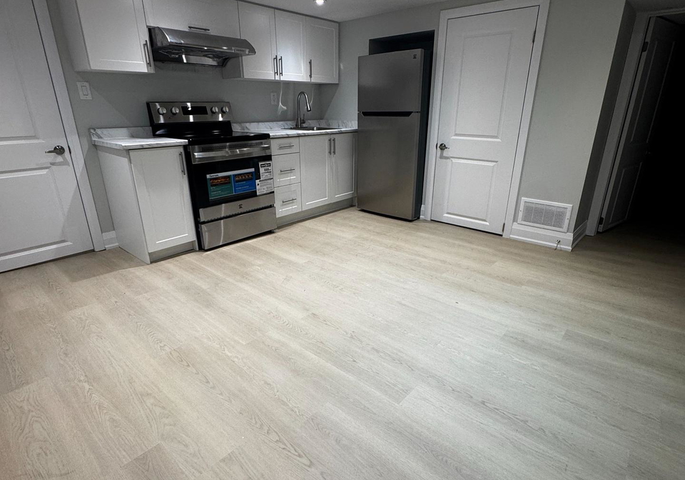 16-almond-avenue-whitby-ontario-e12985022