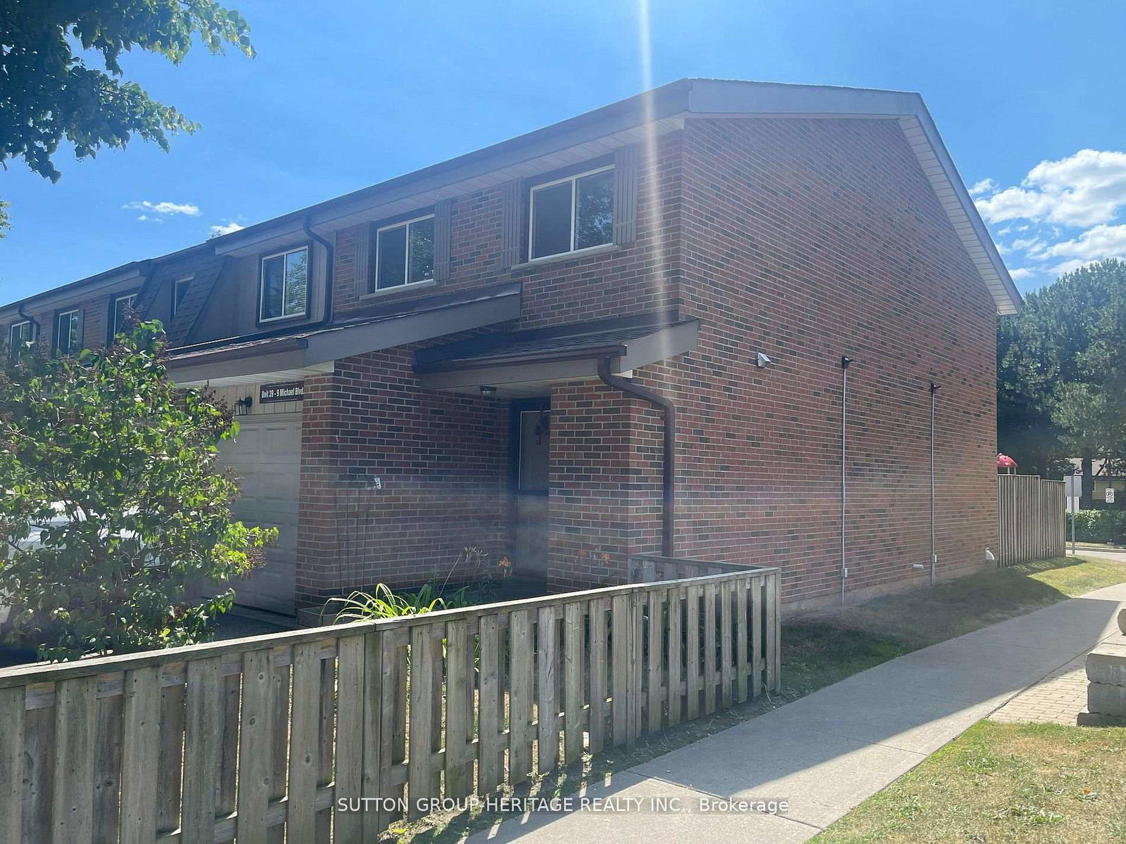 9-michael-boulevard-whitby-ontario-e12985662