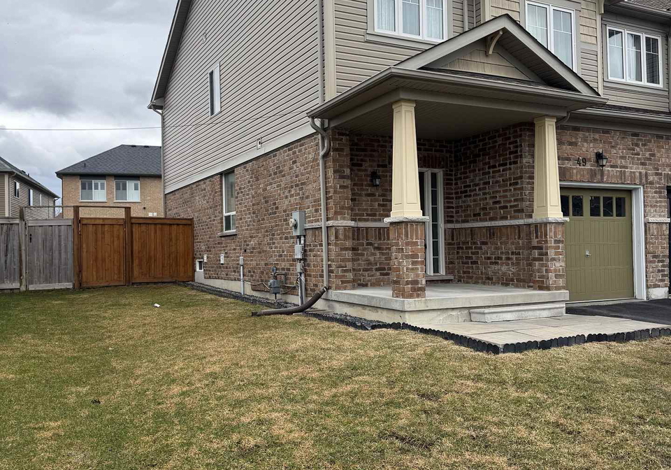 49-artania-street-oshawa-ontario-e12986282