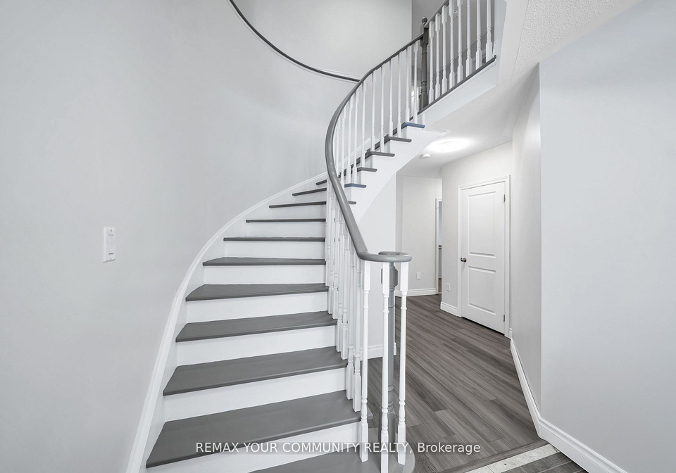 17-adanac-drive-whitby-ontario-e12986578