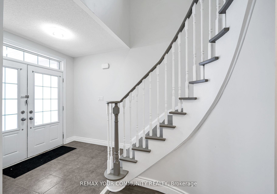 17-adanac-drive-whitby-ontario-e12986578
