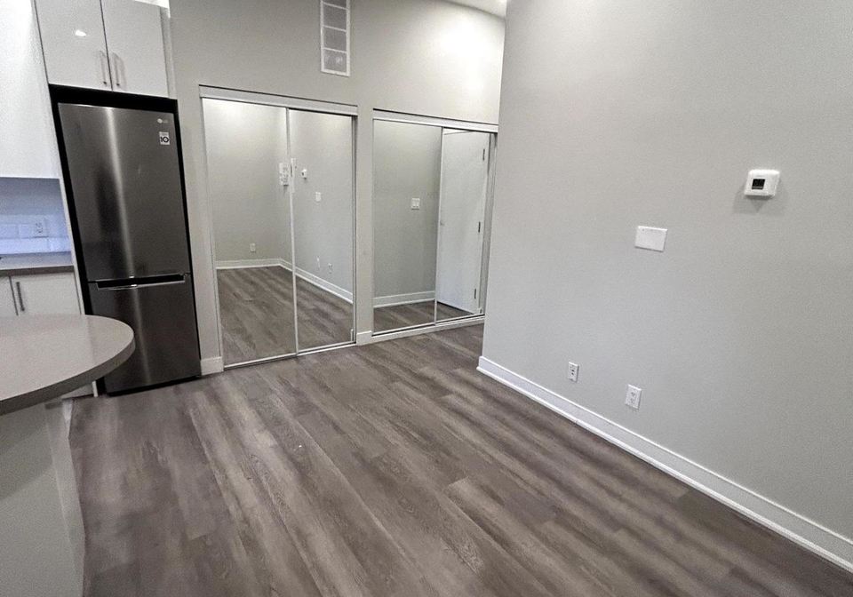 728-queen-street-e-toronto-ontario-e12987046