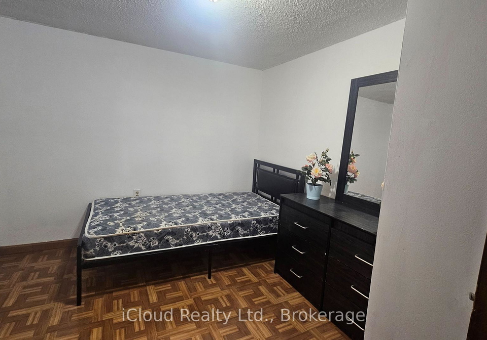 39-frey-crescent-scarborough-ontario-e12987748