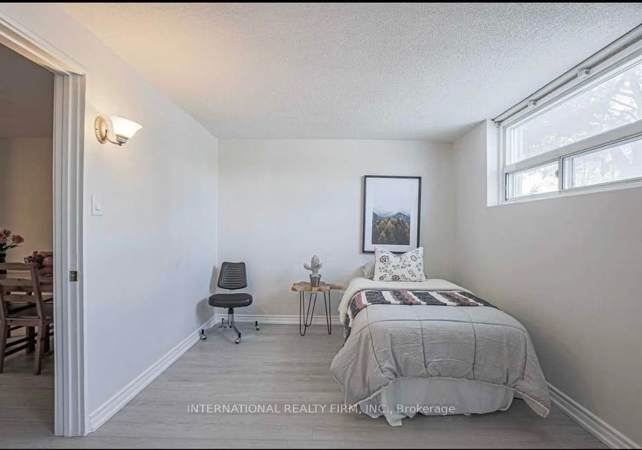 130-amberjack-boulevard-scarborough-ontario-e12988608