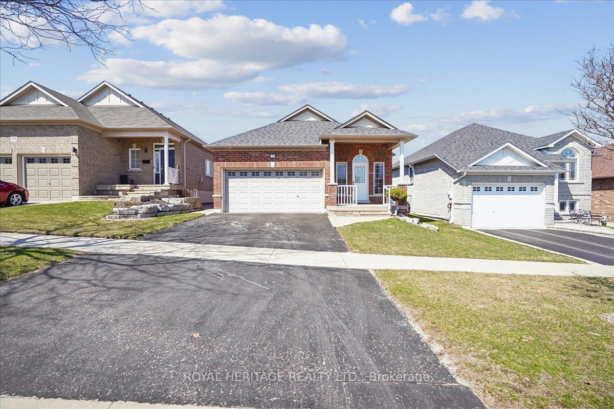 38-bingham-gate-clarington-ontario-e12988862